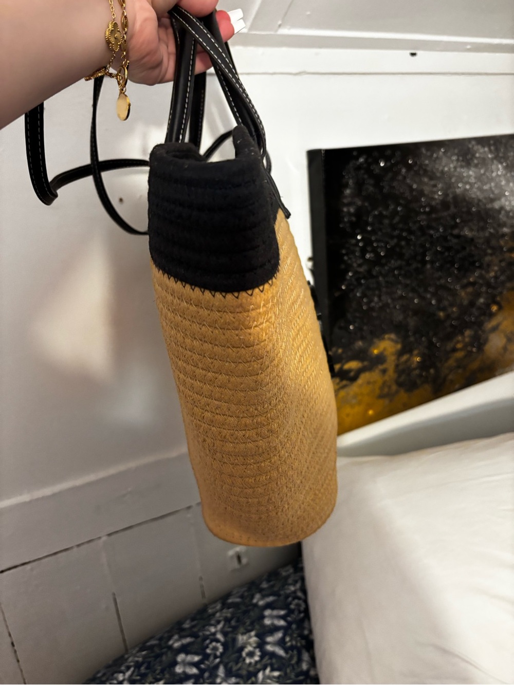Brand new upscale Two-Tone Straw Tote in Tan and Black - Picture 3 of 8